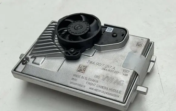 Audi A4 Allroad B9 Rear glass lock/latch W476 3WA907217A