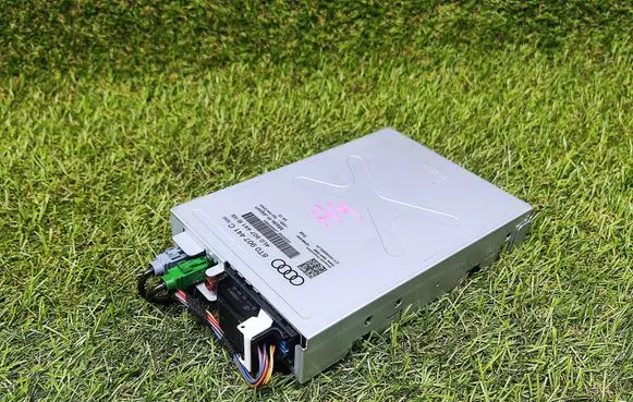 Audi A4 Allroad B8 Video control module 8T0907441C 4L0907441B CYRA4890LJA