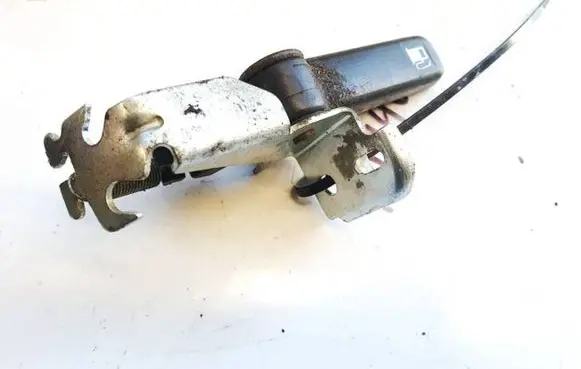 Nissan Almera N16 Fuel tank opening switch 