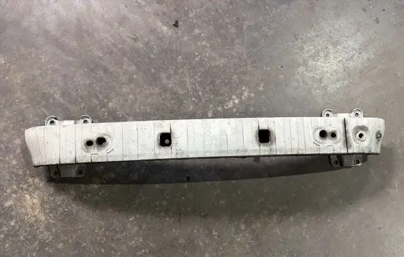 Volvo C30 Rear bumper cross member