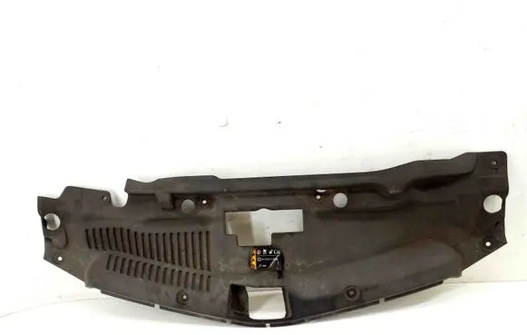 Radiator trim