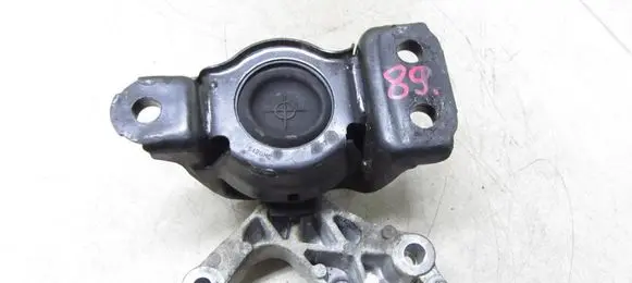 Renault Kadjar Engine mount vacuum valve 