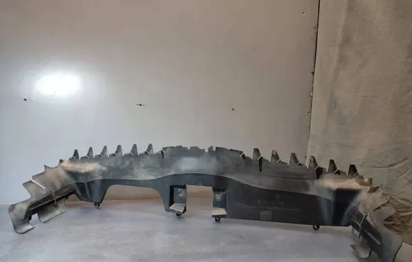 Skoda Superb B8 (3V) Intercooler air guide/duct channel 3V0121285A