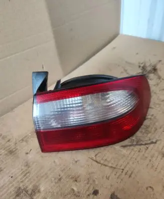Renault Laguna II Rear/tail lights 8200002474
