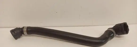 Mercedes-Benz Vito Viano W447 Engine coolant pipe/hose A4475017300