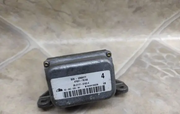 Nissan Murano Z50 ESP acceleration yaw rate sensor 479317S100 06211701634