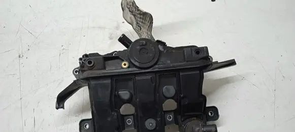Opel Vivaro Intake manifold 118301003R