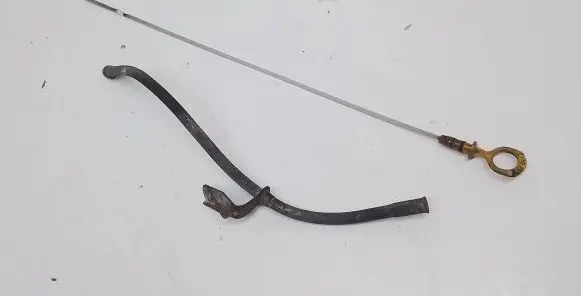 Volvo V50 Oil level dip stick 