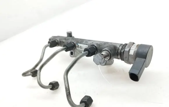 Fuel main line pipe