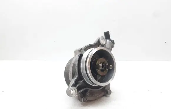 BMW X5 E53 Vacuum pump 