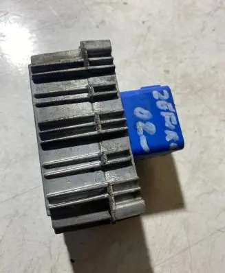 Opel Zafira A Glow plug pre-heat relay 55353011
