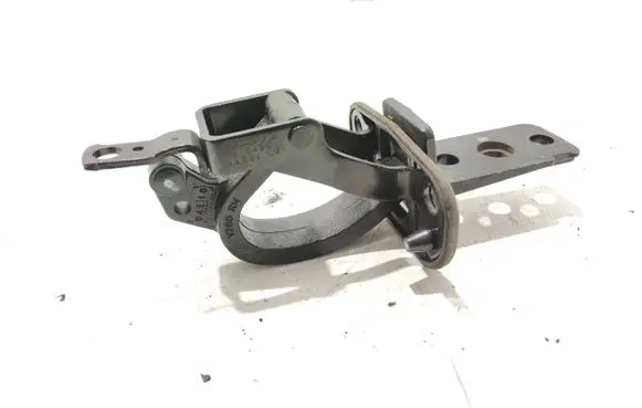 Volvo XC70 Tailgate/trunk/boot hinge 31218425