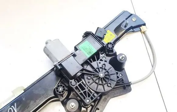 MG HS Rear door window regulator motor 20211223 dcq102yha