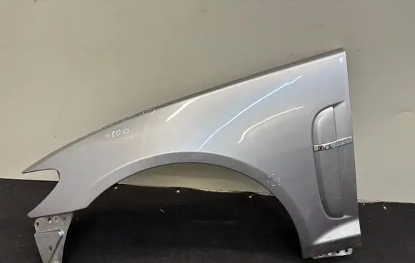 Jaguar XF Fender 8X2316135