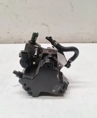 Volvo XC70 Fuel injection high pressure pump 0445010111 30756125