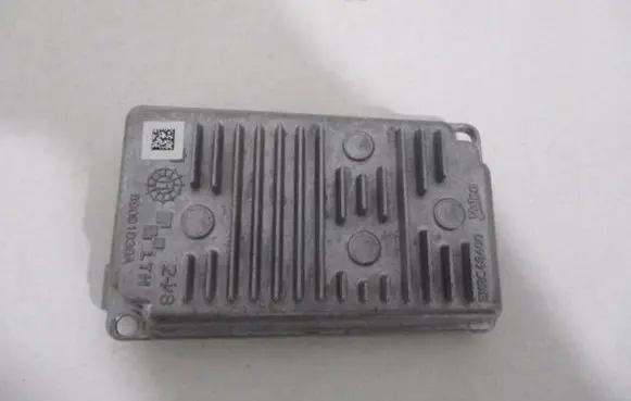 Peugeot 508 LED ballast control module 89502449