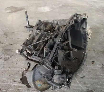 Peugeot 406 Manual 5 speed gearbox 20CH43