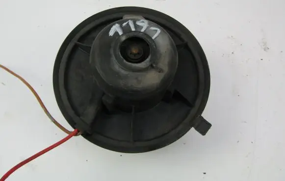 Volkswagen Golf III Heater fan/blower 