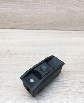 BMW 5 E34 Sunroof switch 1378862