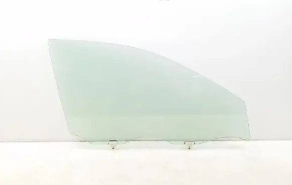 Nissan Murano Z50 Front door window glass four-door