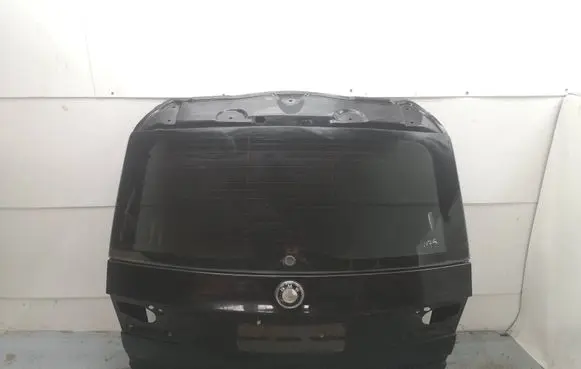 BMW X3 E83 Tailgate/trunk/boot lid