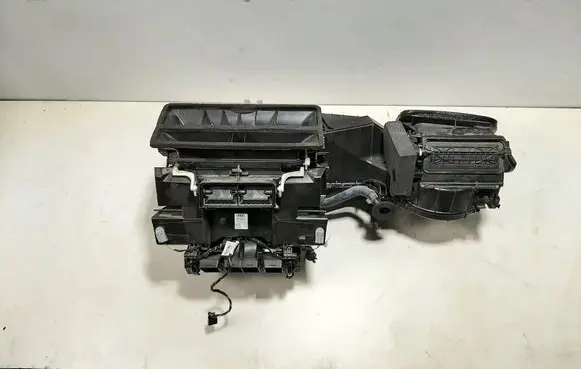 Interior heater climate box assembly