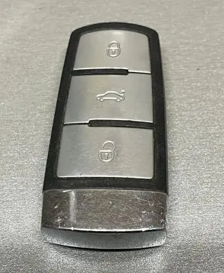 Volkswagen PASSAT B6 Ignition key/card 3C0959752AD DA103238 5FA00906610