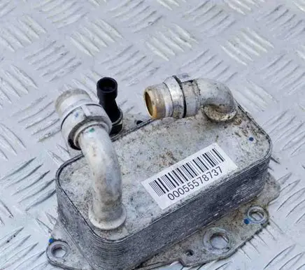 Engine oil radiator