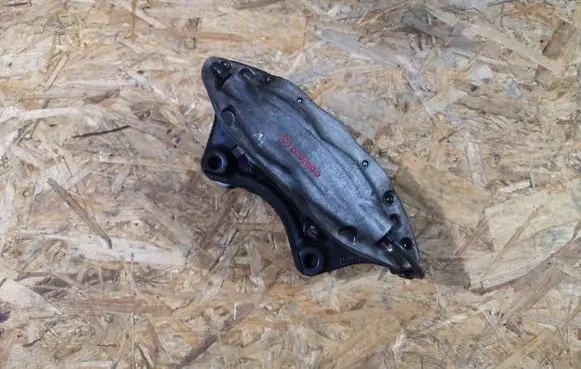 Chevrolet Camaro Rear brake caliper
