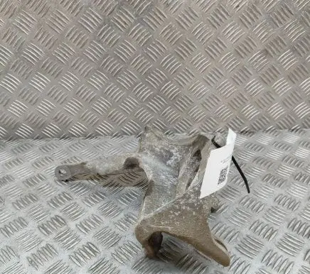 Mercedes-Benz Vito Viano W447 Engine mounting bracket A4472420001