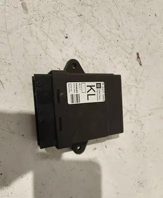Opel Vectra C Door control unit/module 9227560 360572197 5WK46001