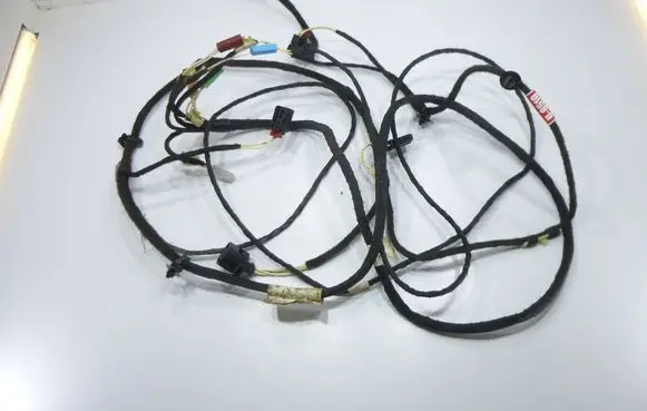 Volkswagen PASSAT B7 Tailgate/trunk wiring harness 