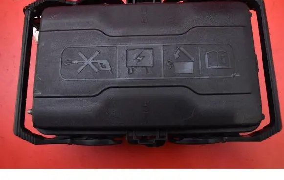 Opel Insignia A Fuse box set 39116626