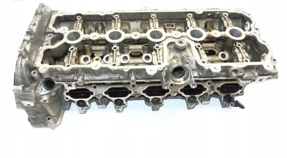 Audi A8 S8 D3 4E Engine head 07L103373J