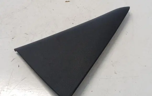 Hyundai Tucson IV NX4 Rear door trim (molding) 