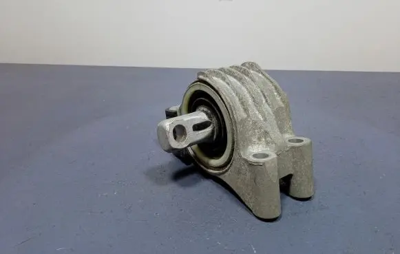BMW i4 Engine mount vacuum valve 8742123