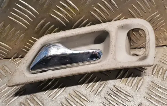 Mercedes-Benz C W203 Rear door interior handle