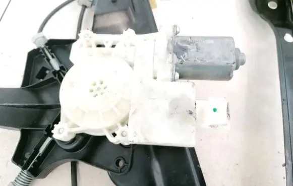 Opel Astra K Front door window regulator motor C86120100 C86120-100