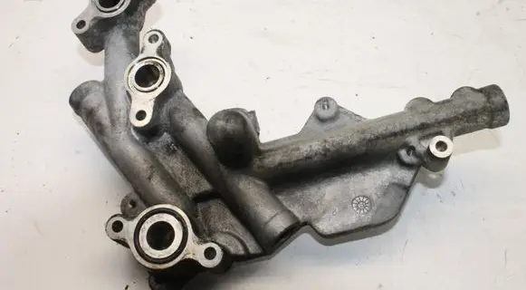 Toyota Corolla Verso E121 Engine oil radiator 