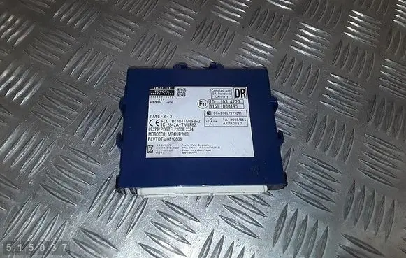 Toyota Prius (XW30) Keyless (KESSY) go control unit/module 8999047051