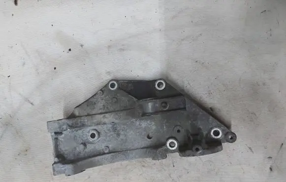 Ford Galaxy Generator/alternator bracket 9682367380 90515495 90515496