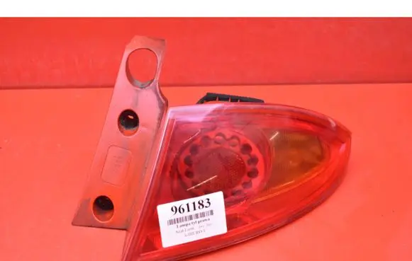 Seat Leon (1P) Rear/tail lights 1P0945096F