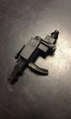 BMW 5 E60 E61 Vacuum valve 1742712