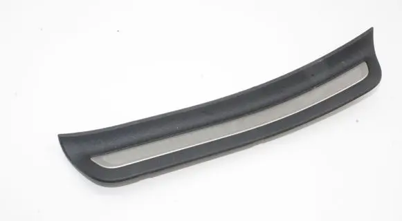 KIA Stinger Rear sill trim cover 85877J5100