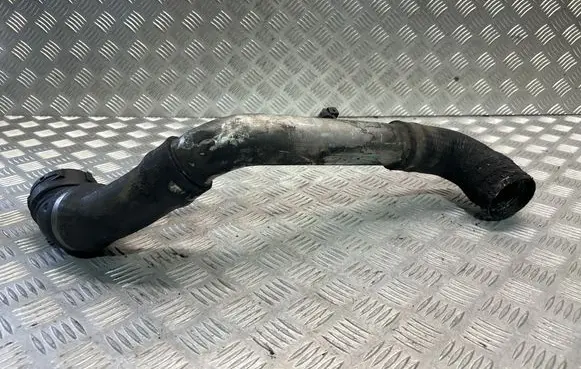 Intercooler hose/pipe