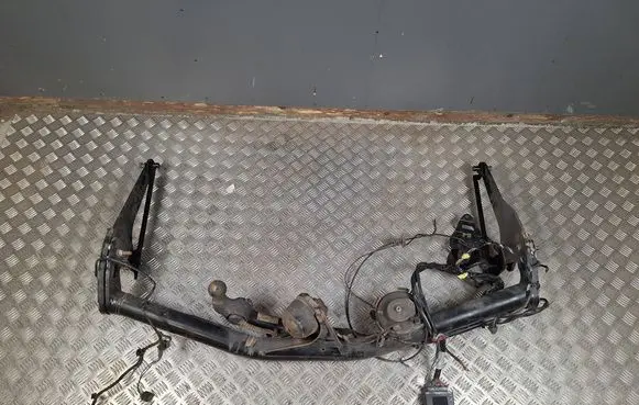 Renault Talisman Tow bar set 8201535051 55R012617 8201652645