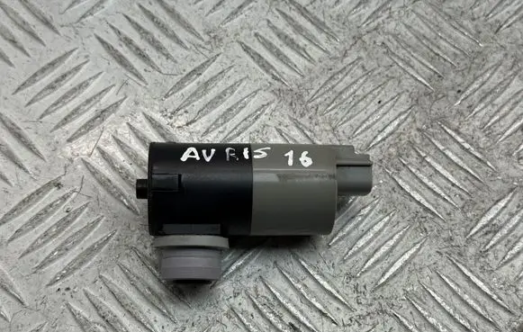 Toyota Auris 150 Windscreen/windshield washer pump 8533002030 30892 110410A