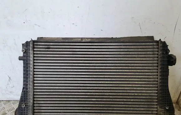 Volkswagen PASSAT B6 Intercooler radiator