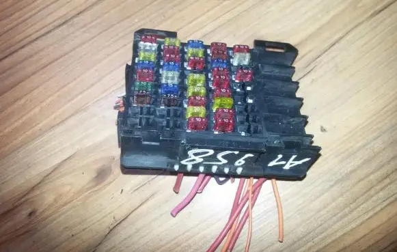 Fuse box set