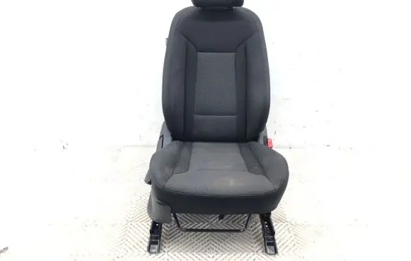 Hyundai i40 Front passenger seat 